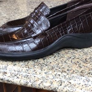 RALPH LAUREN LOAFERS. Never worn